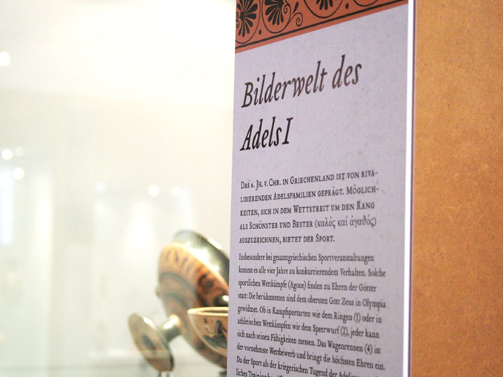 Ausstellung Vasen-Bilder-Welten – Archäologisches Museum WWU Münster